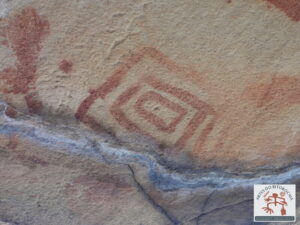 Abrigo com arte rupestre